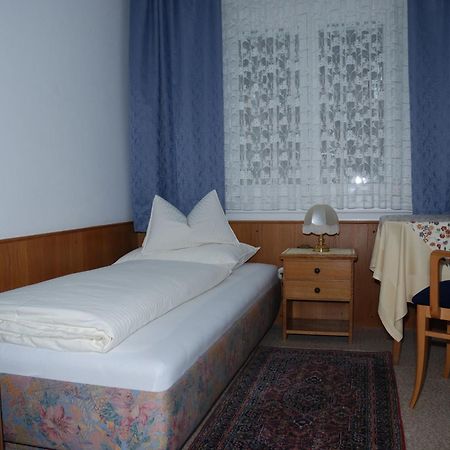 Kirchenwirt Hotel Velden am Wörthersee Room photo