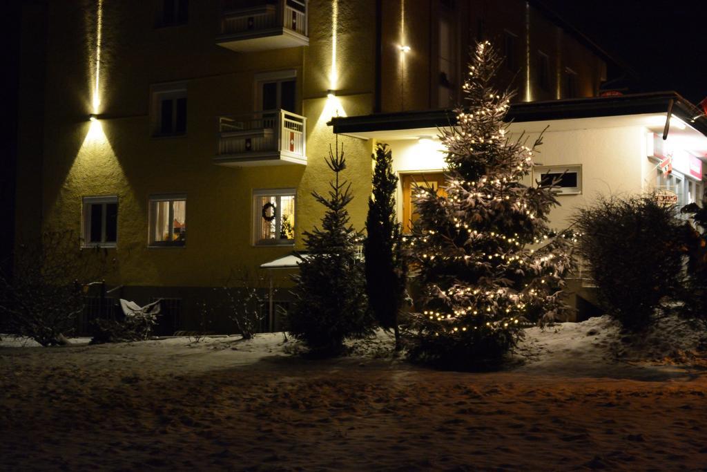 Kirchenwirt Hotel Velden am Wörthersee Exterior photo