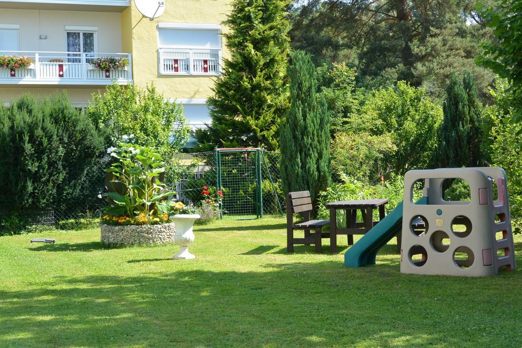 Kirchenwirt Hotel Velden am Wörthersee Exterior photo